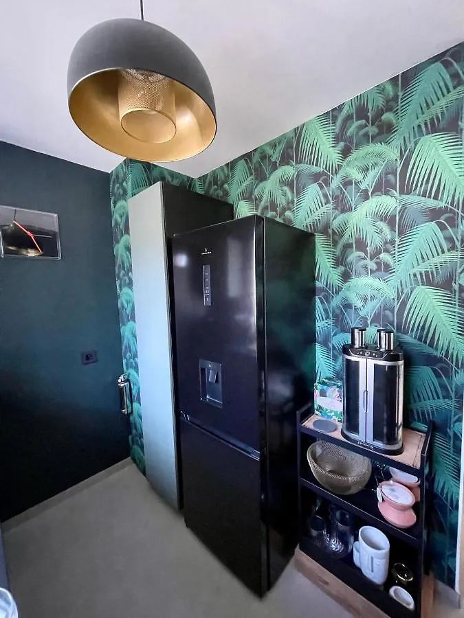 Appartement De Caractere Avec Jacuzzi Frejus 0*,