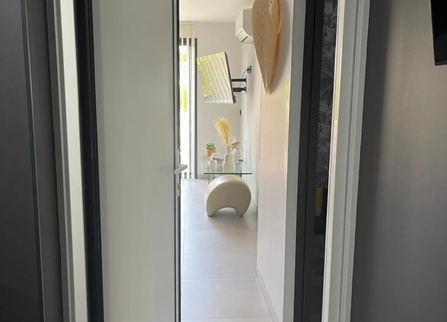 Apartment Appartement De Caractere Avec Jacuzzi Frejus