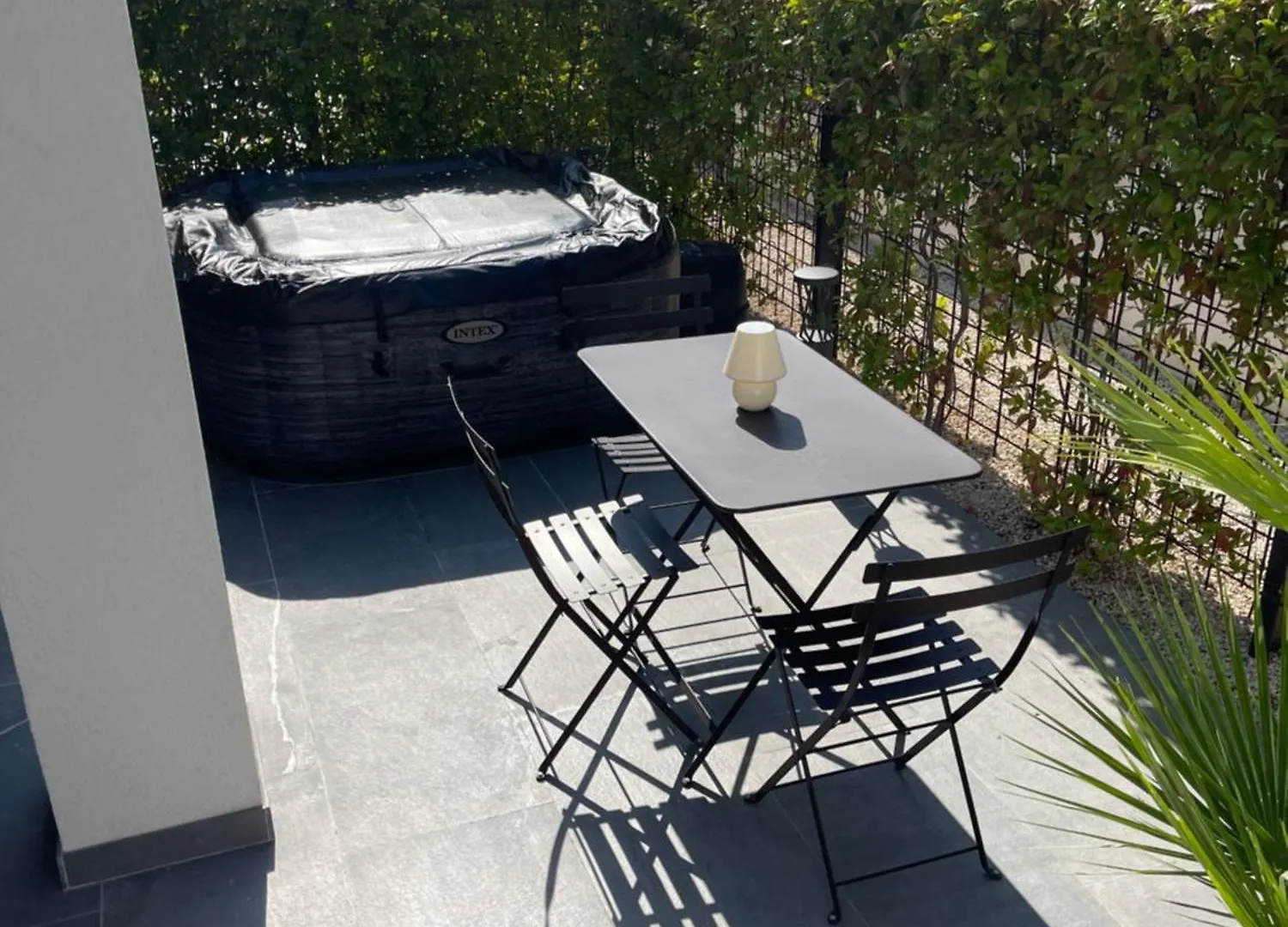 Appartement De Caractere Avec Jacuzzi Frejus 0*,  France